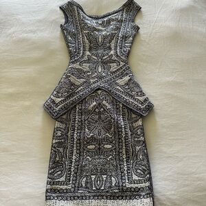 Auth Herve Leger purple white peplum Dress size extra small